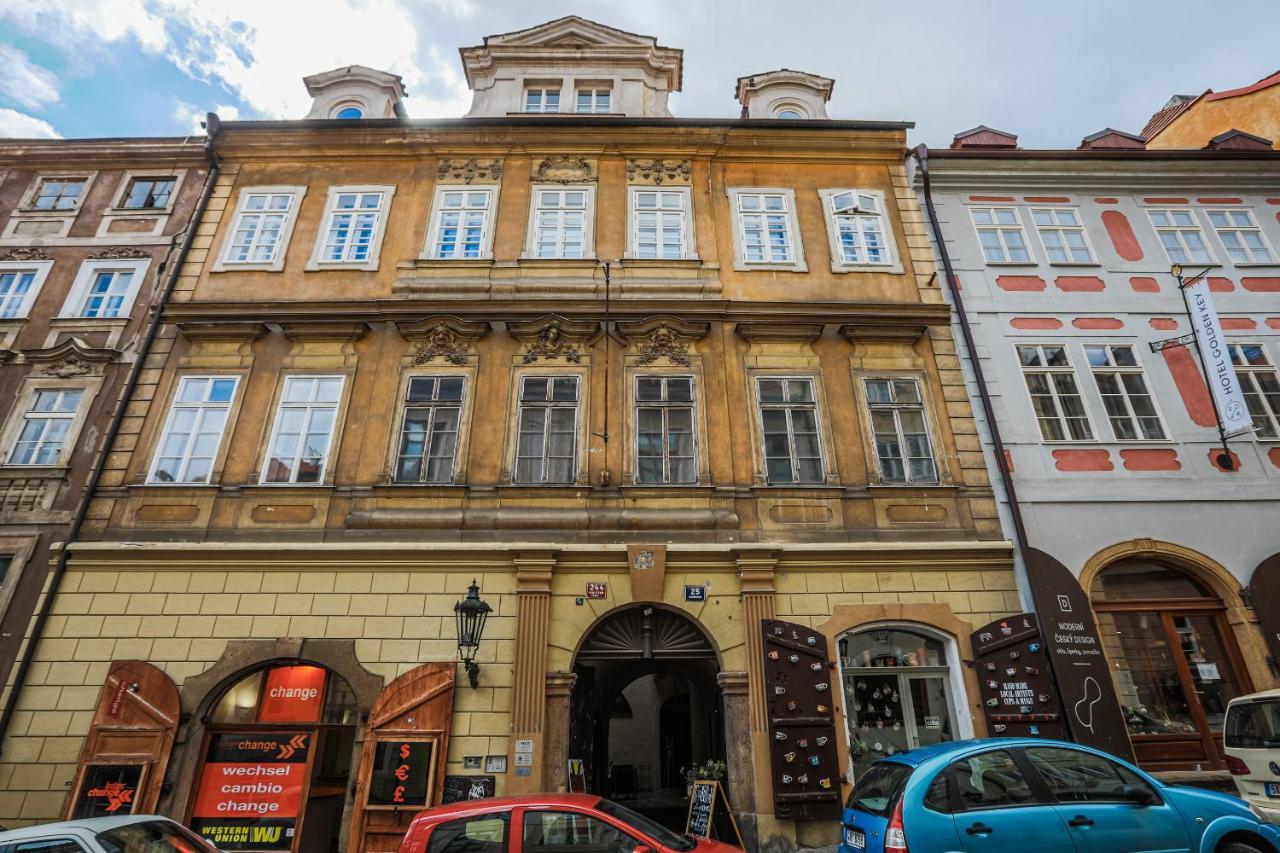 New Stylish 3 Suites Bedrooms Apt In Mala Strana - N2Nd Prague Luaran gambar